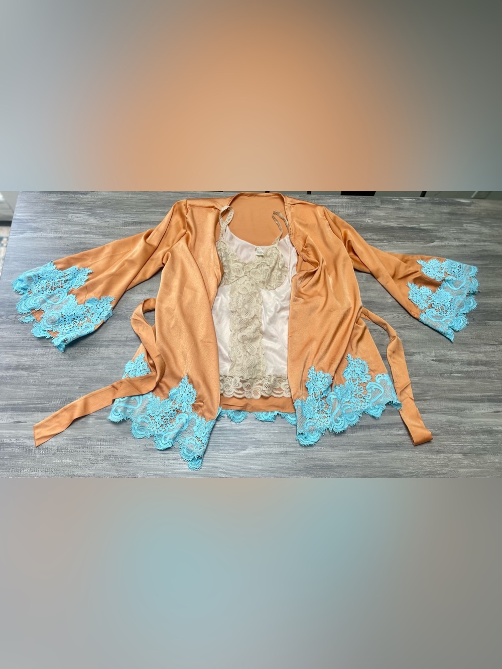 Stunning Vintage Robe with Lace Trim - and Women's Intimate Negligée